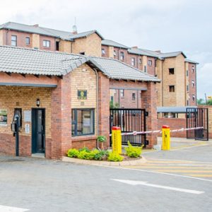 CORNER HEIGHTS APARTMENT